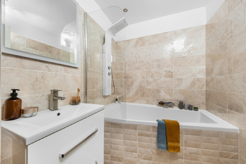 Prodej bytu 3+1 v osobním vlastnictví 74 m², Bělá pod Bezdězem