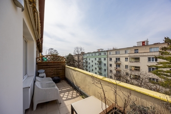 Prodej bytu 2+kk v osobním vlastnictví 67 m², Praha 4 - Michle
