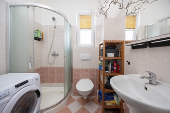 Prodej bytu 2+kk v osobním vlastnictví 67 m², Praha 4 - Michle