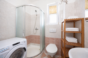 Prodej bytu 2+kk v osobním vlastnictví 42 m², Praha 4 - Michle