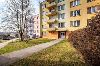 Prodej bytu 2+1 v osobním vlastnictví 65 m², Borovany
