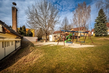 Prodej bytu 2+1 v osobním vlastnictví 65 m², Borovany