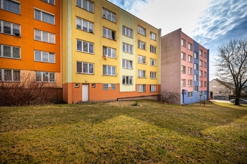 Prodej bytu 2+1 v osobním vlastnictví 65 m², Borovany