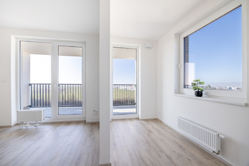 Obývací pokoj s jídelnou - Prodej bytu 1+kk v družstevním vlastnictví 41 m², Praha 6 - Ruzyně