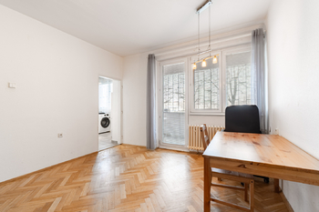 Prodej bytu 2+1 v osobním vlastnictví 49 m², Praha 4 - Michle