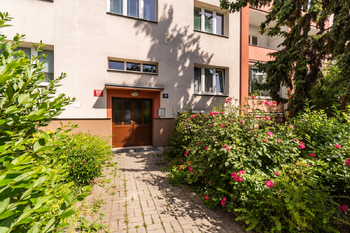 Prodej bytu 2+1 v osobním vlastnictví 53 m², Praha 6 - Vokovice