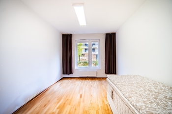 LOŽNICE  - Pronájem bytu 3+kk v osobním vlastnictví 147 m², Praha 9 - Vysočany