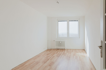 Pokoj 1 - Prodej bytu 4+1 v družstevním vlastnictví 79 m², Litvínov