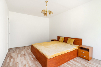 Pokoj č. 1 - Prodej bytu 4+1 v družstevním vlastnictví 79 m², Litvínov