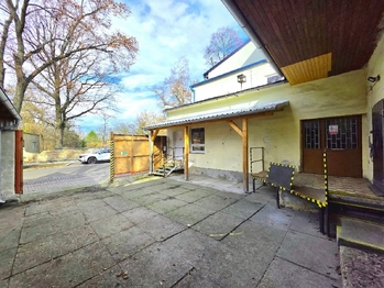 Prodej skladovacích prostor 550 m², Žatec