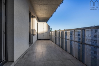 Pronájem bytu 2+kk v osobním vlastnictví 78 m², Praha 3 - Strašnice