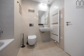 Pronájem bytu 2+kk v osobním vlastnictví 78 m², Praha 3 - Strašnice