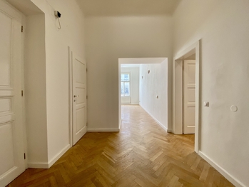 Pronájem bytu 3+kk v osobním vlastnictví 72 m², Praha 7 - Bubeneč