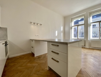 Pronájem bytu 3+kk v osobním vlastnictví 72 m², Praha 7 - Bubeneč