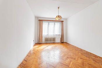 Pokoj - Prodej bytu 3+1 v osobním vlastnictví 72 m², Praha 10 - Záběhlice