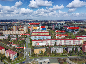 Občanská vybavenost - Prodej bytu 3+1 v osobním vlastnictví 72 m², Praha 10 - Záběhlice