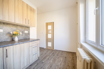 Kuchyně - Prodej bytu 3+1 v osobním vlastnictví 73 m², Mělník