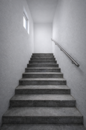 schodiště do patra - Prodej domu 140 m², Bakov nad Jizerou