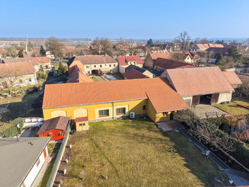 Pronájem obchodních prostor 380 m², Úhonice