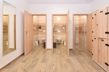 Pronájem obchodních prostor 380 m², Úhonice