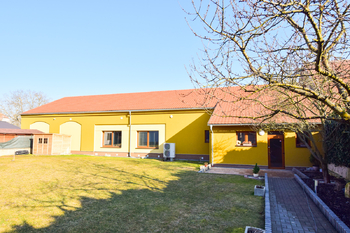 Pronájem obchodních prostor 380 m², Úhonice