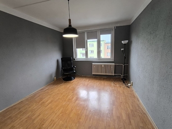 Pronájem bytu 2+1 v osobním vlastnictví 54 m², Sokolov