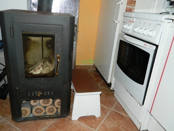 Krbová kamna. - Prodej chaty / chalupy 76 m², Cheb