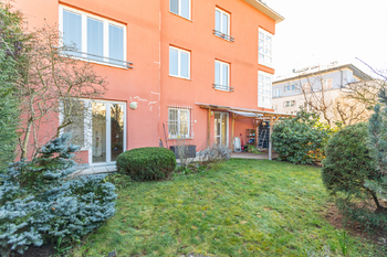 Pronájem bytu 3+kk v osobním vlastnictví 99 m², Praha 5 - Zbraslav