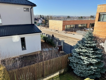 Výhledy - Pronájem bytu 3+kk v osobním vlastnictví 70 m², Říčany