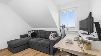 Prodej domu 131 m², Postřižín