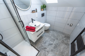 Pronájem bytu 2+kk v osobním vlastnictví 80 m², Dobříč