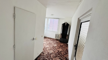 Pronájem bytu 2+kk v družstevním vlastnictví 39 m², Praha 10 - Záběhlice