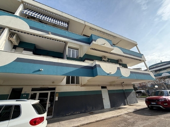 bytový dům - Prodej bytu 1+kk v osobním vlastnictví 28 m², Montesilvano