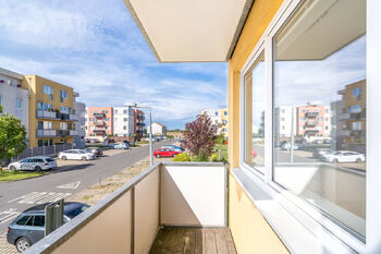 Pronájem bytu 3+kk v osobním vlastnictví 62 m², Jesenice