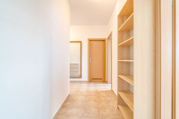 Pronájem bytu 3+kk v osobním vlastnictví 62 m², Jesenice