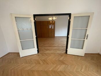 Pronájem bytu 2+1 v osobním vlastnictví 94 m², Praha 8 - Libeň