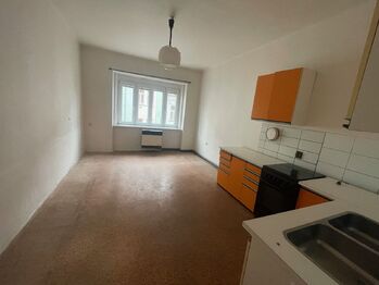 Pronájem bytu 2+1 v osobním vlastnictví 94 m², Praha 8 - Libeň