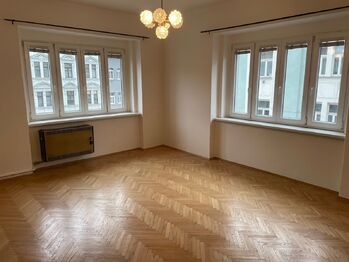 Pronájem bytu 2+1 v osobním vlastnictví 94 m², Praha 8 - Libeň