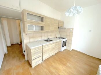 Prodej bytu 1+1 v osobním vlastnictví 33 m², Pardubice