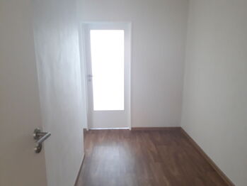 Pronájem bytu 2+kk v osobním vlastnictví 39 m², Praha 10 - Vršovice