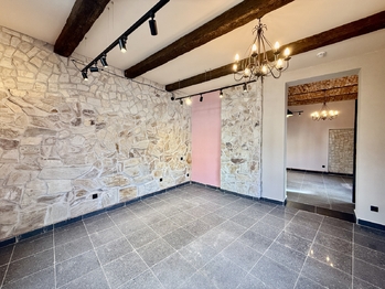 Pronájem obchodních prostor 42 m², Karlovy Vary