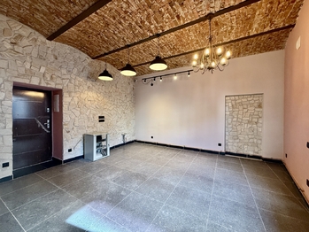 Pronájem obchodních prostor 42 m², Karlovy Vary