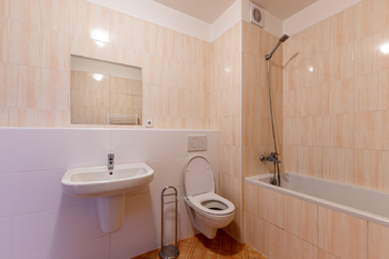 Pronájem bytu 2+kk v osobním vlastnictví 55 m², Praha 7 - Holešovice