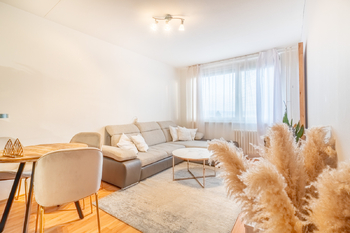 Pronájem bytu 2+kk v osobním vlastnictví 43 m², Praha 10 - Horní Měcholupy