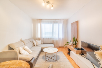 Pronájem bytu 2+kk v osobním vlastnictví 43 m², Praha 10 - Petrovice