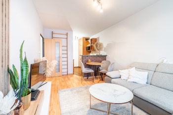 Pronájem bytu 2+kk v osobním vlastnictví 43 m², Praha 10 - Petrovice