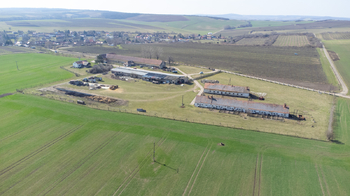 Prodej pozemku 7786 m², Valtice