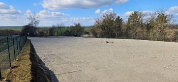 Pronájem pozemku 2003 m², Slaný