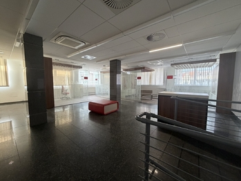 Pronájem obchodních prostor 200 m², Příbram