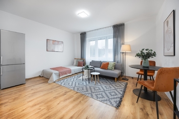 Pronájem bytu 1+kk v osobním vlastnictví 27 m², Unhošť